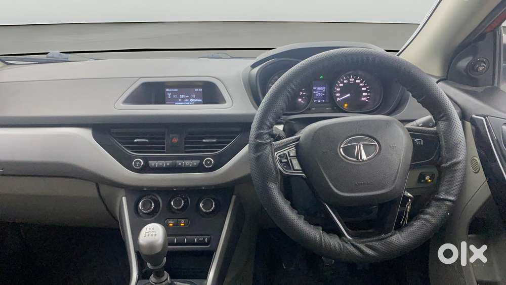 Tata Nexon 1.2 Revotron Xm, 2018, Cng & Hybrids