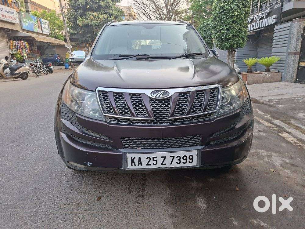 Mahindra Xuv500 W8 Dual Tone, 2013, Diesel