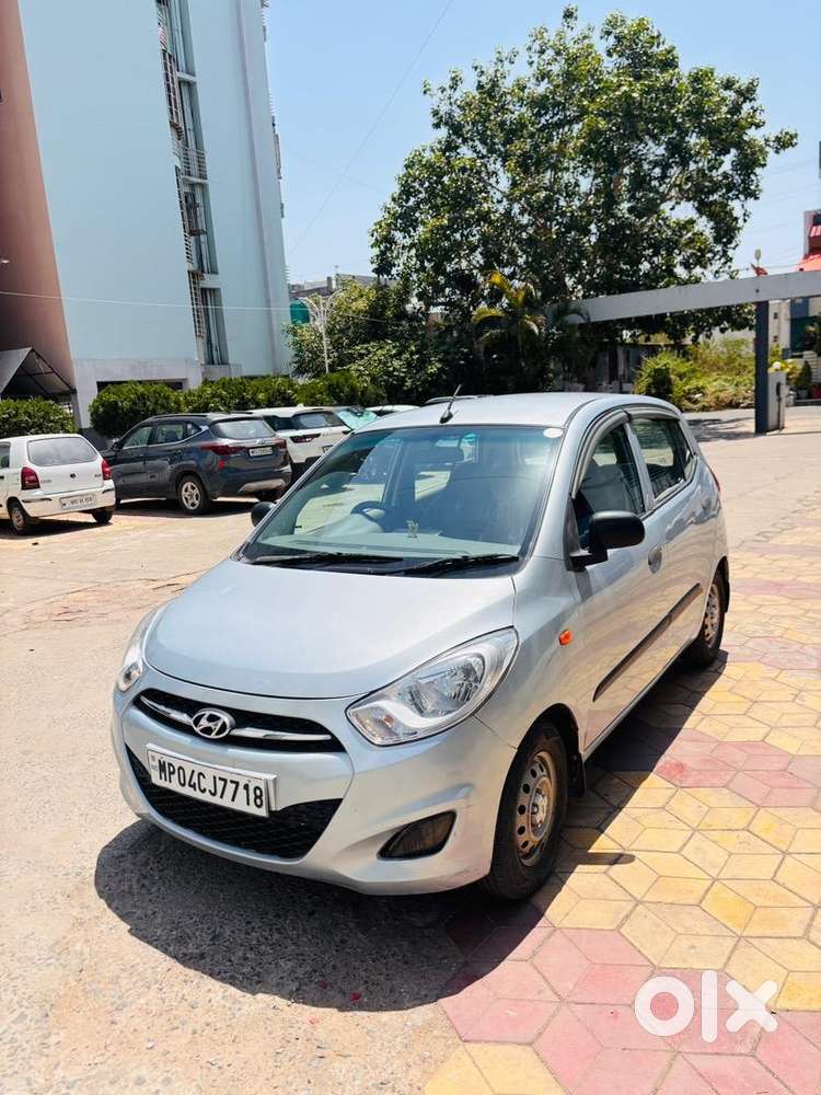 Hyundai I10 With Front Power Window.