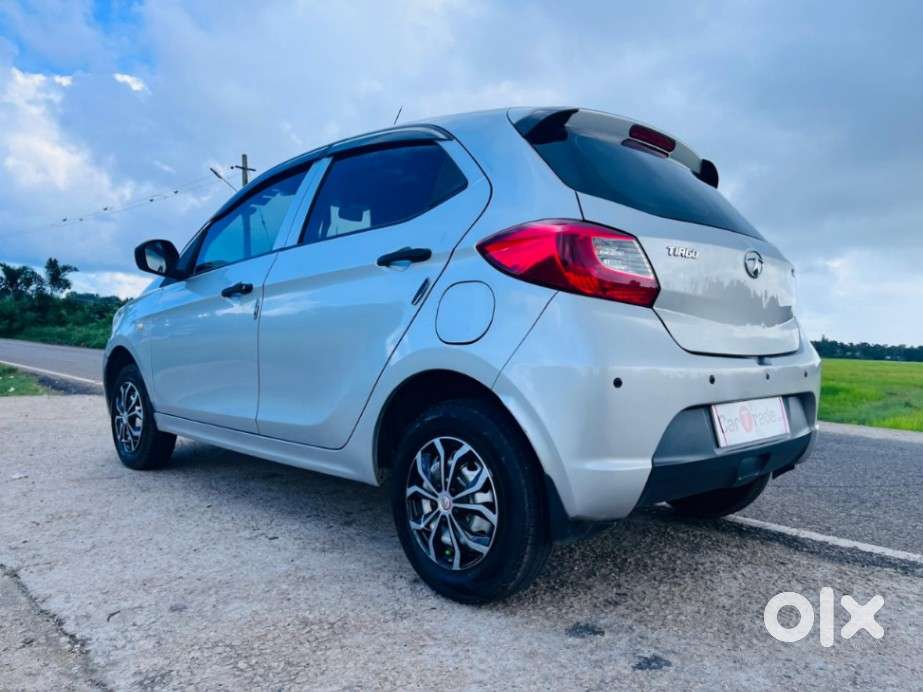 Tata Tiago Xe, 2020, Petrol