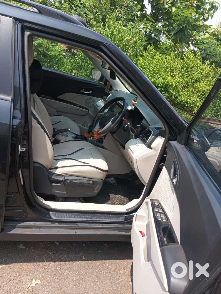 Mahindra Xuv300 Petrol 2022