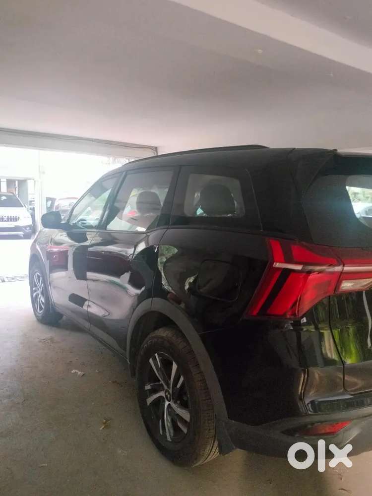 Xuv 700 Mx Petrol 7str. 4700 Km Run Only