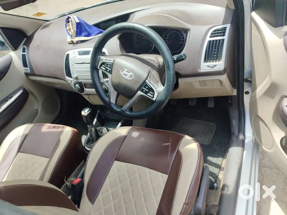  Hyundai I20 Asta 1.4 Crdi Diesel (top Model)  2011  Well Maintain