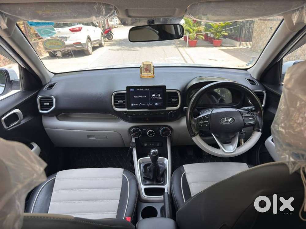 Hyundai Venue S 1.2 Petrol, 2023, Petrol