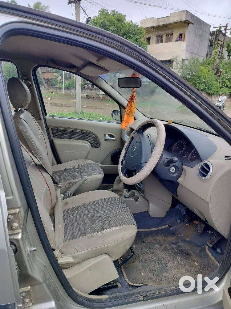 Mahindra Renault Logan Edge 1.4 Glx, 2009, Petrol