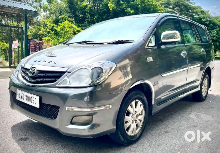 Toyota Innova 2.5 Z Diesel 7 Seater, 2011, Diesel