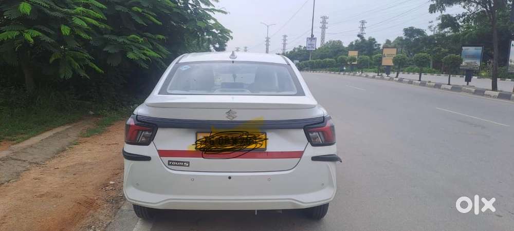 Dzire Tour S 2026