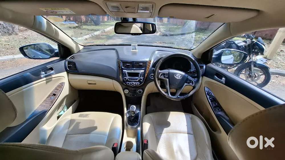 Urgent Sell ( Single Owner 2015 Model 88000 Km Driven Company Serives