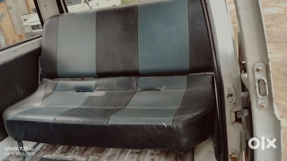 Maruti Suzuki Omni 2011