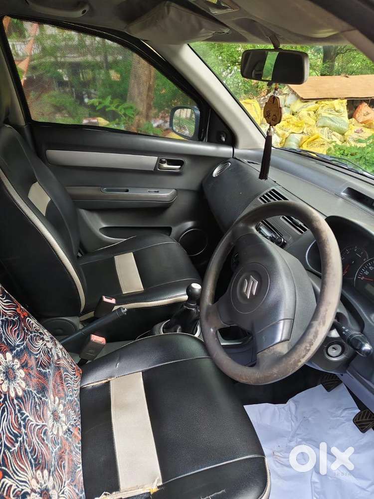 Maruti Suzuki Swift 2011 Diesel Well Maintained