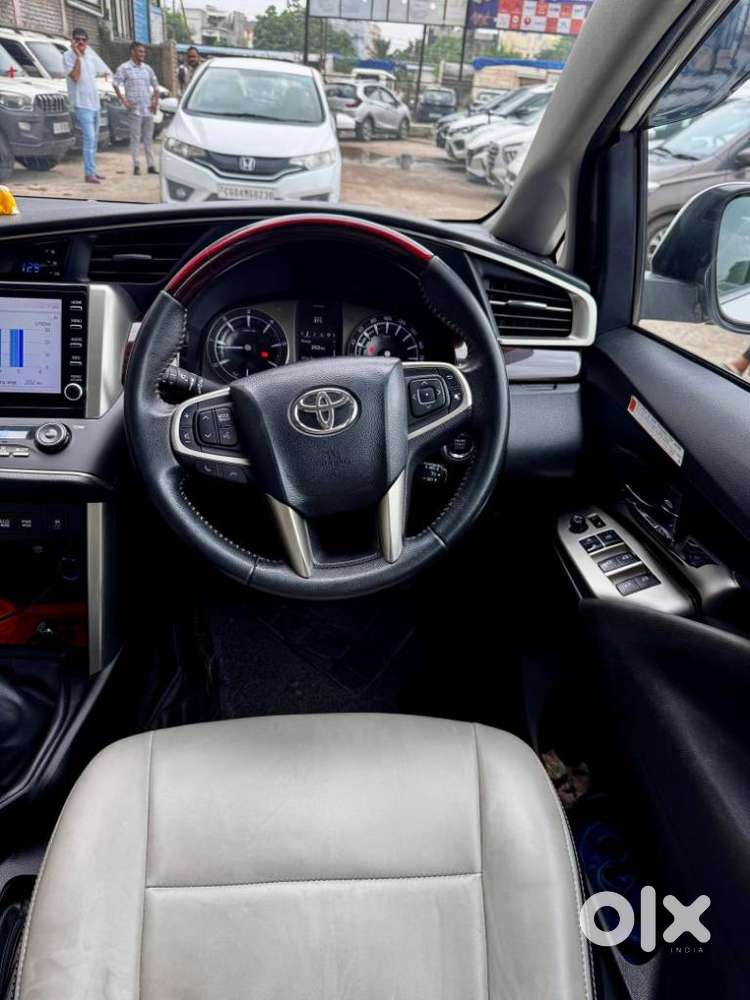Toyota Innova Crysta 2.4 V, 2022, Diesel