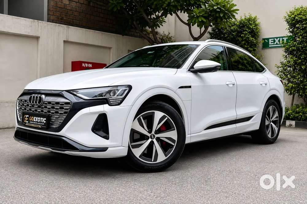 Audi Q8 E-tron, 2023, Electric