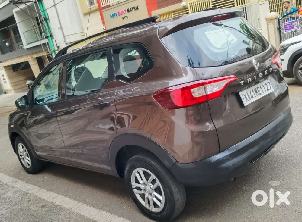 Renault Triber Rxl, 2022, Petrol