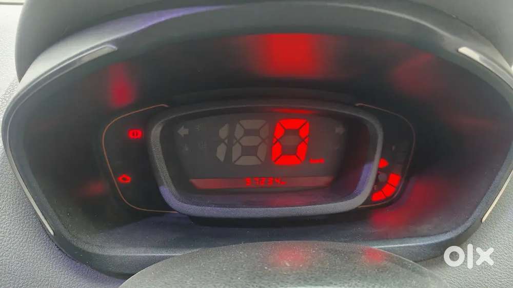 Renault Kwid 2017 Petrol Well Maintained