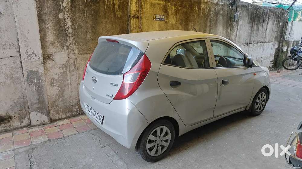 Hyundai Eon 1.0 Magna 2012