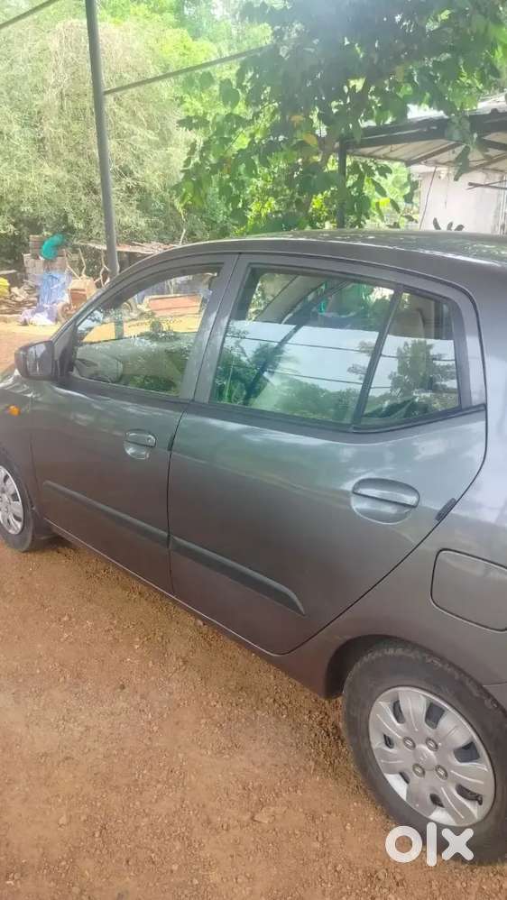 I 10 Car. Good Condition