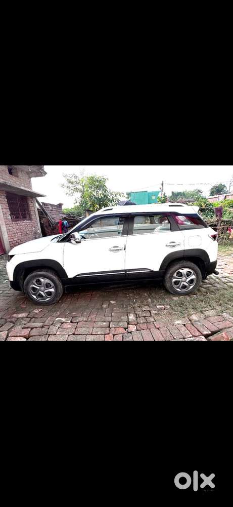 Maruti Suzuki Brezza 2023 Petrol Well Maintained