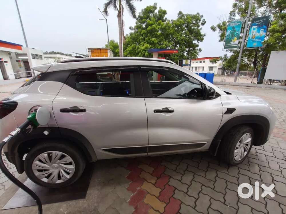2025 Renault Kiger Petrol Automatic Excellent Condition