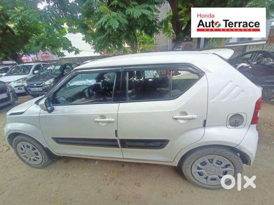Maruti Suzuki Ignis 1.3 Amt Delta, 2017, Petrol