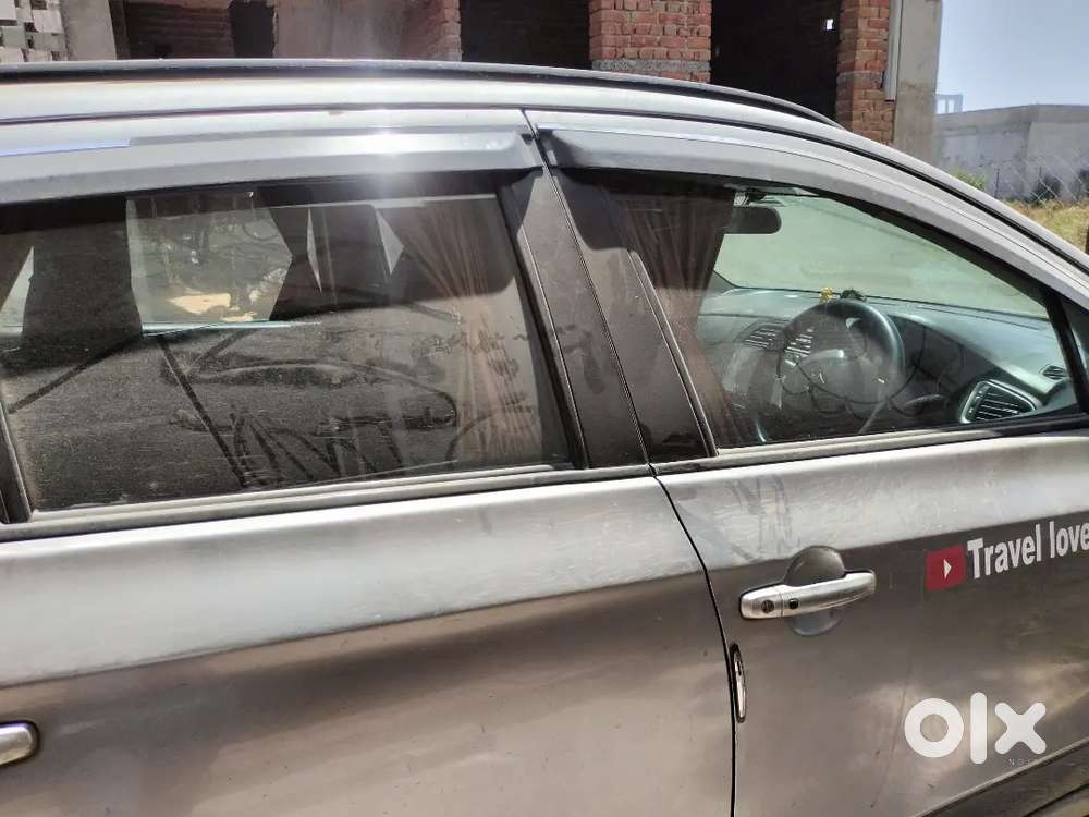 Maruti Suzuki S-cross 1.6 Zeta