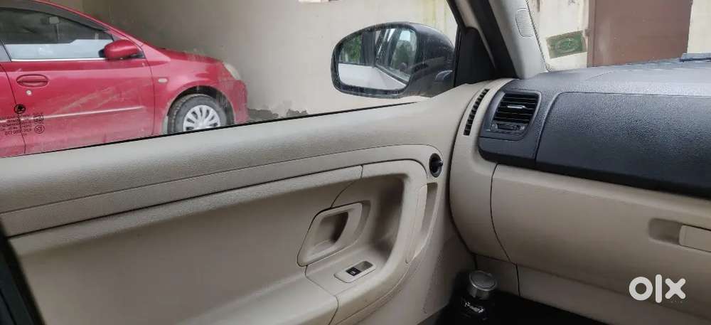 Skoda Fabia Ambiente 2013