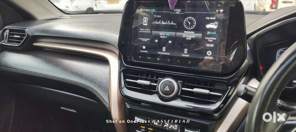 Maruti Suzuki Grand Vitara 1.5 Alpha Plus Intelligent Hybrid Ecvt, 2..