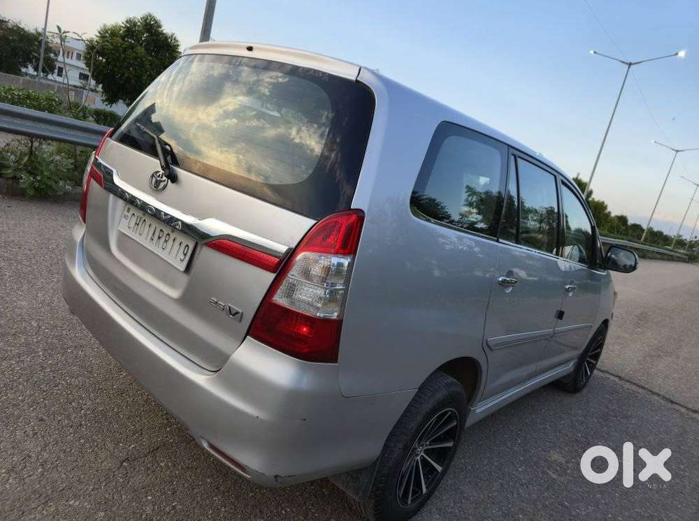 Toyota Innova 2.5 Vx 7 Seater Bs Iv, 2013, Diesel