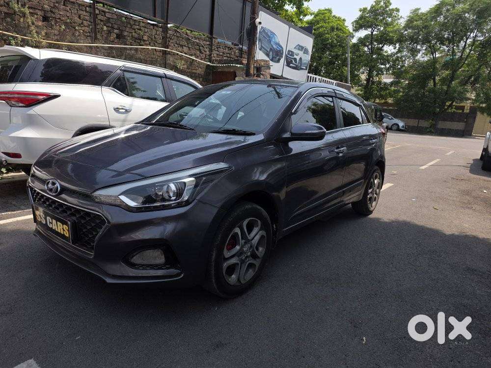 Hyundai I20 Sportz Petrol, 2020, Petrol
