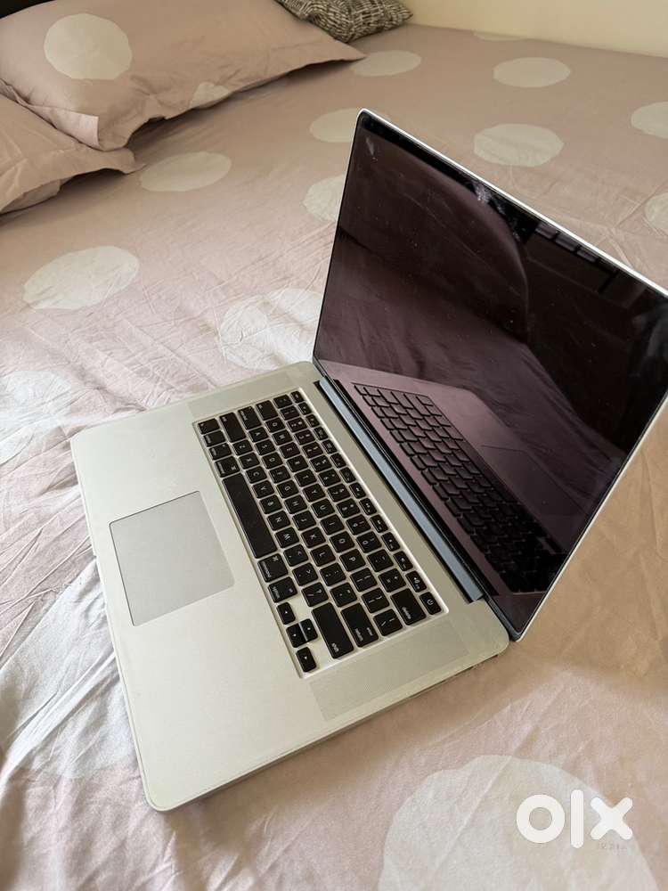 Apple MacBook Pro 15&rdquo; Retina | i7 | 16GB RAM | 500GB SSD |136 Cycles |