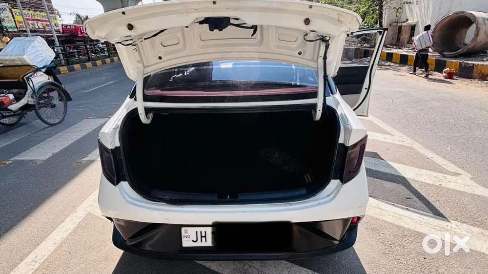 Hyundai Aura Sx Petrol 2020,  1st Owner 40k Driven