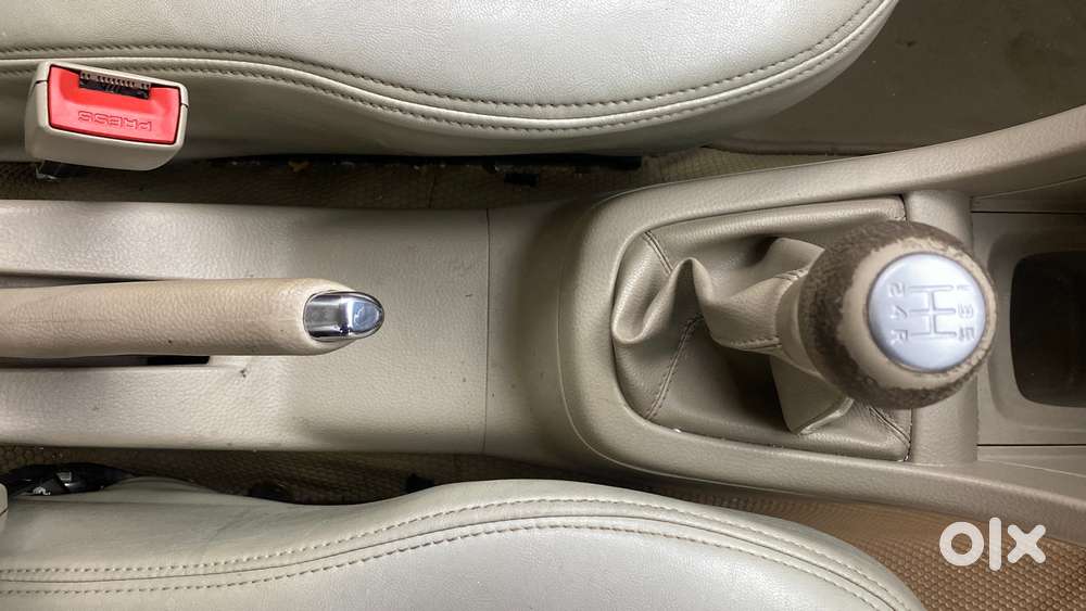 Maruti Suzuki Swift Dzire Vxi 1.2, 2015, Petrol