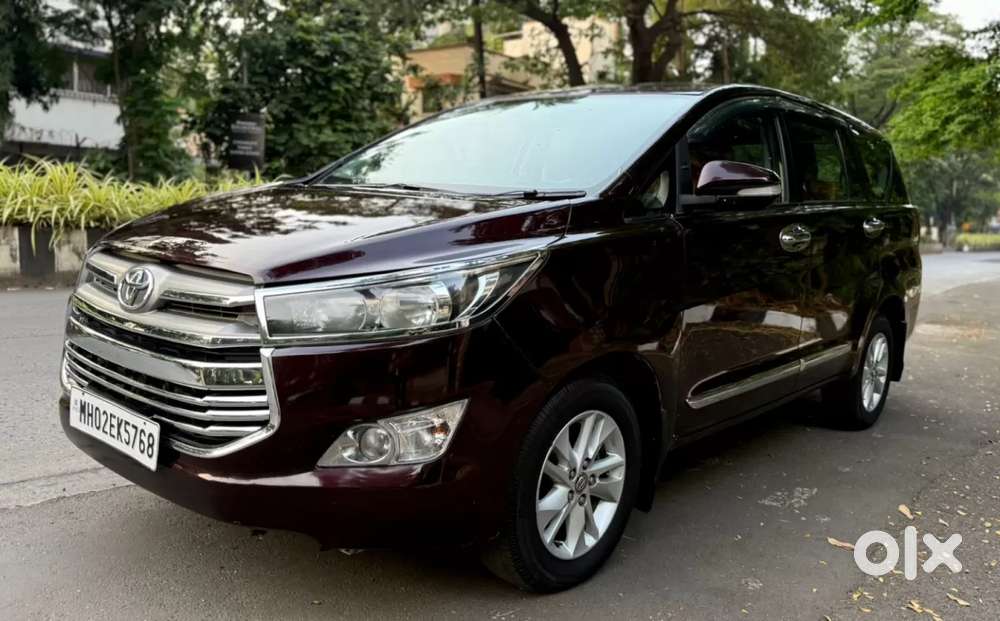 Toyota Innova Crysta [2020-ongoing] 2.4 Gx 8 Str, 2017, Diesel