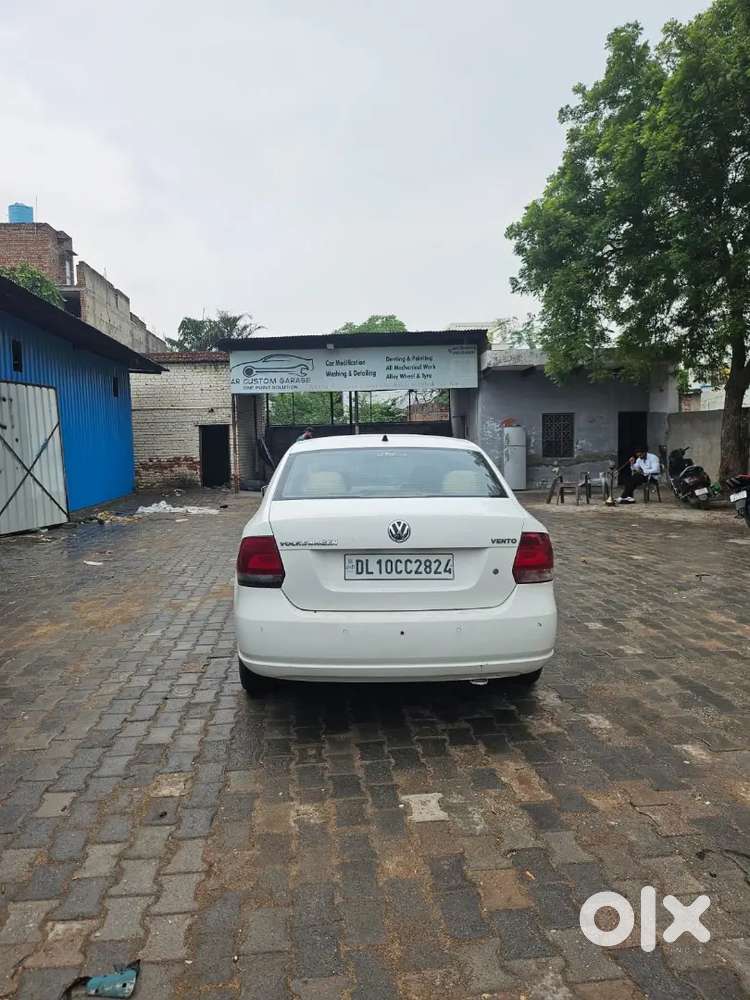 Volkswagen Vento 2013 Petrol 90000 Km Driven
