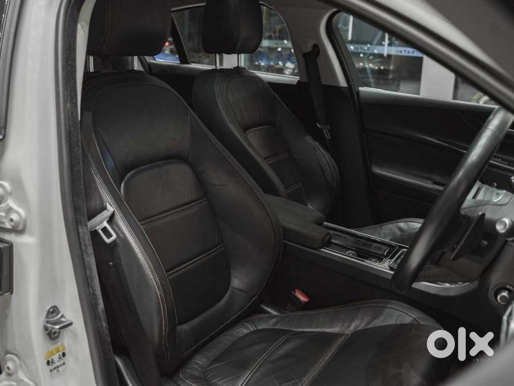 Jaguar Xe, 2017, Diesel