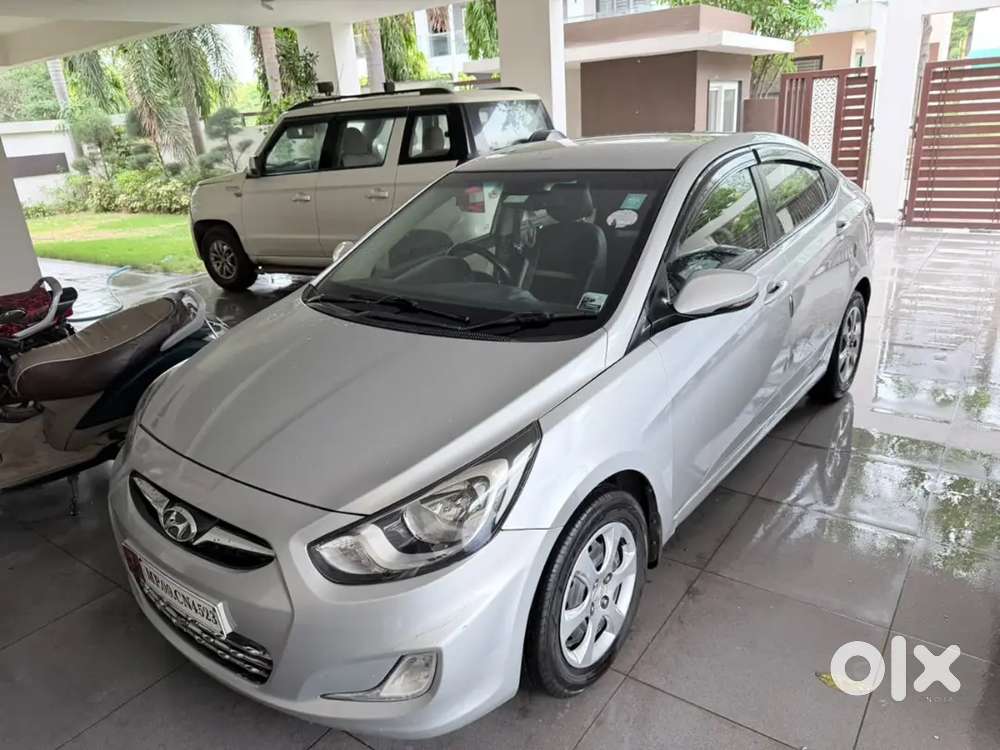 Hyundai Fluidic Verna 2013