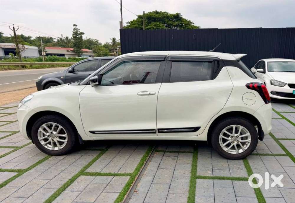 Maruti Suzuki Swift Zxi, 2021, Petrol