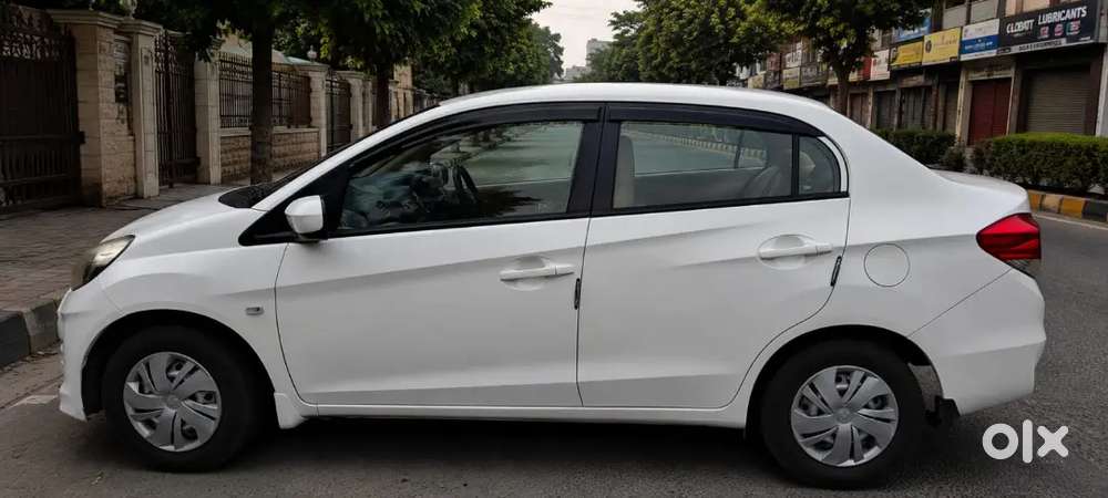 Honda Amaze 1.5 E 2014