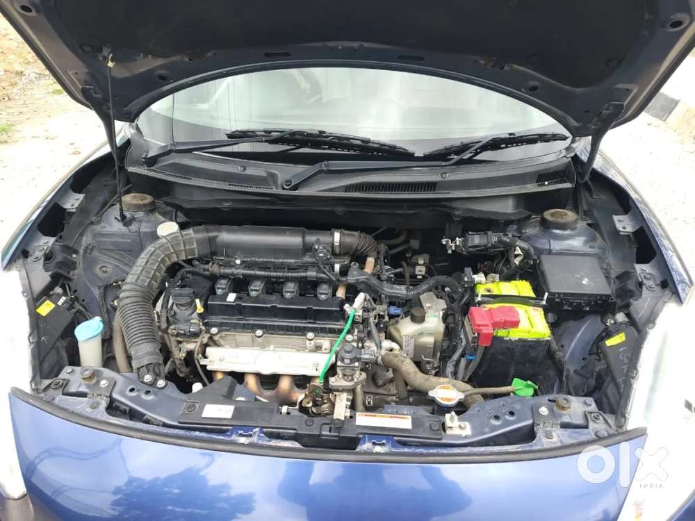 Maruti Suzuki Swift Dzire Vxi, 2022, Petrol