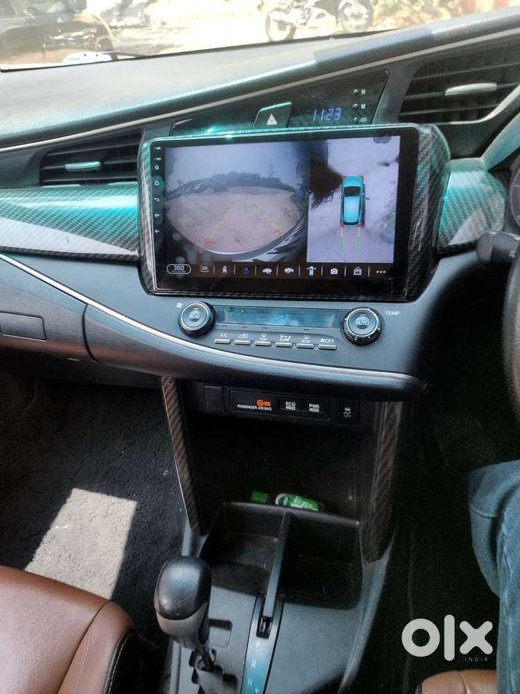 Toyota Innova Crysta 2.8z Automatic, 2017, Diesel