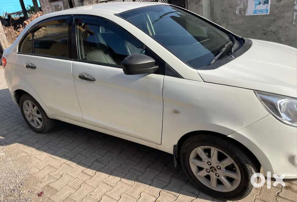 Tata Zest 2017 Clean Interior And Well Maintained