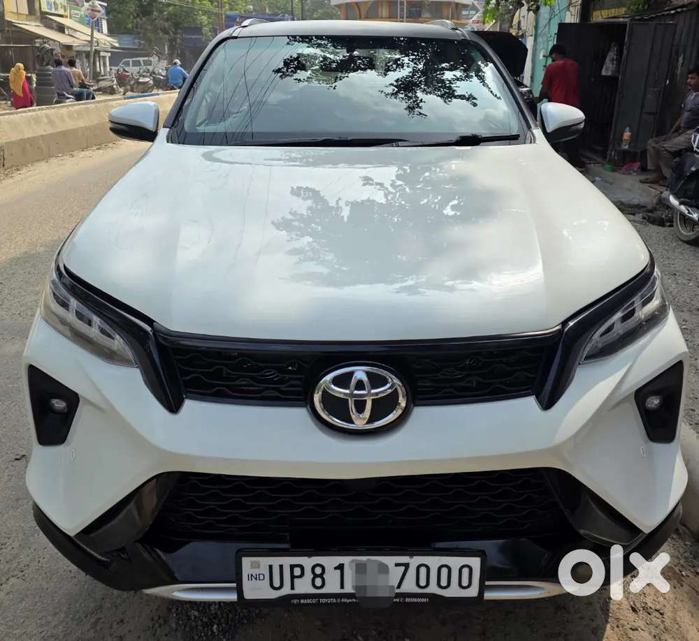 Toyota Fortuner Legender 2024 Diesel