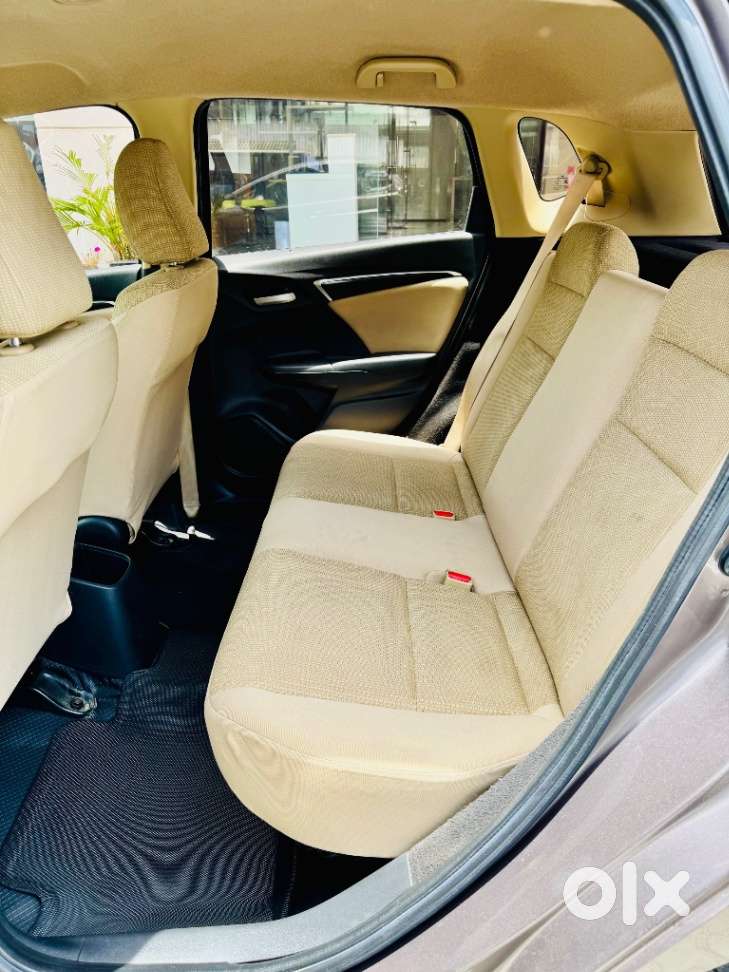 Honda Jazz V Cvt, 2016, Petrol
