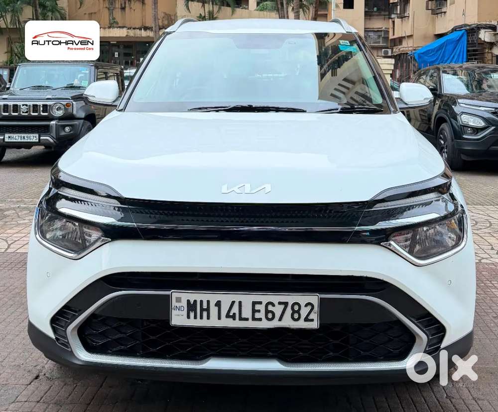 Kia Carens, 2024, Petrol