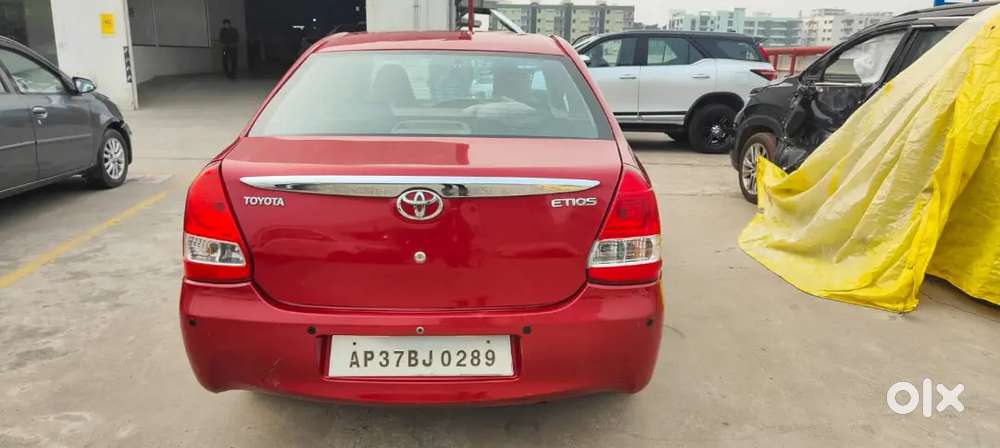 Toyota Etios 2011 Cng & Hybrids 120000 Km Driven