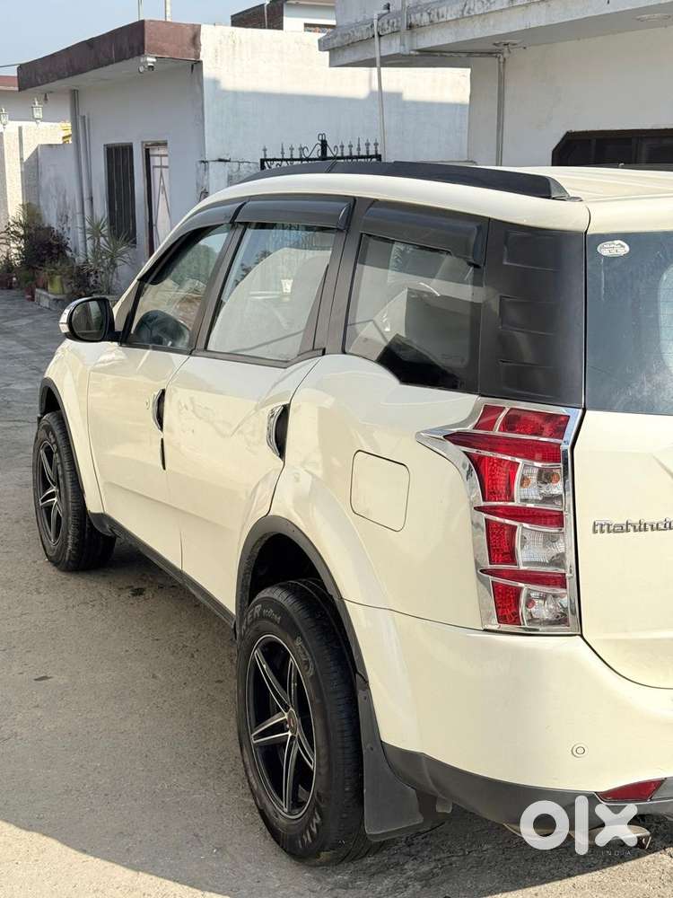 Mahindra Xuv500 W6 2015 Diesel Car
