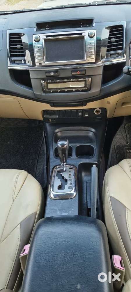 Toyota Fortuner 3.0 4x2 Automatic, 2015, Diesel