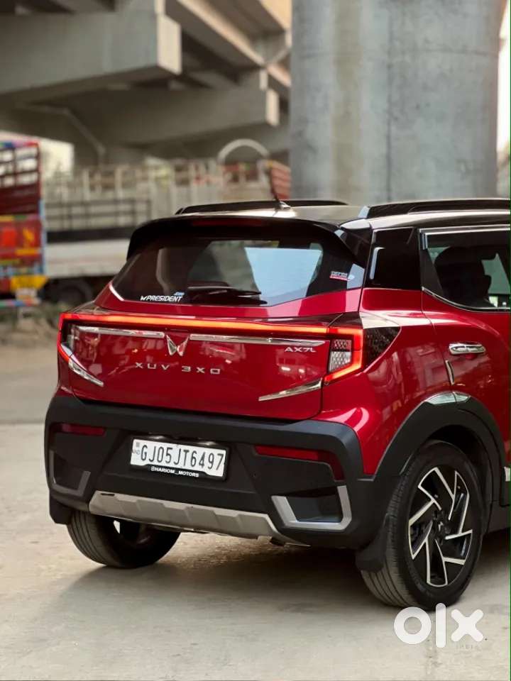Mahindra Xuv 3xo Ax7 Diesel Mt, 2025, Diesel