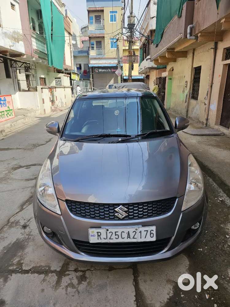 Maruti Suzuki Swift 2013 Diesel 90000 Km Driven