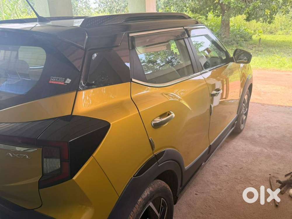 Mahindra Xuv300 Petrol 2025