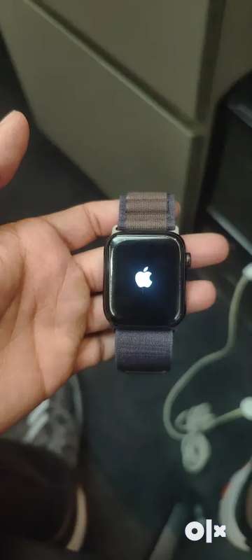 Apple watch series 2024 4 44mm olx